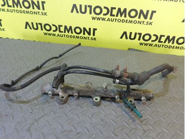 Vstrekovacia rampa 0445214019 015514L4 - Peugeot 307 2004 SW 2.0 HDi 66 kW 