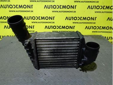 059145806 - Intercooler - Audi A4 1998 - 2001 VW Passat 1997 - 2005 Škoda Superb 2002 - 2008