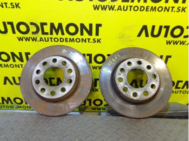 8E0615601Q - Zadné brzdové kotúče - Audi A4 2001 - 2008 A4 Cabriolet 2003 - 2009 Seat Exeo/ST 2009 - 2014