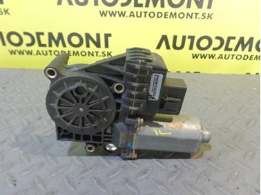 8D0959801F 0130821787 - Ľavý predný motorček okna