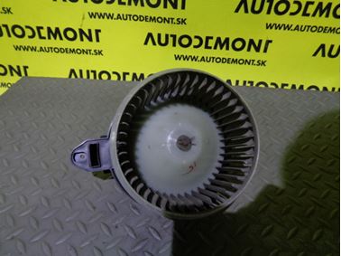 4B1820021 - Ventilátor kúrenia - Audi A6 1998 - 2001