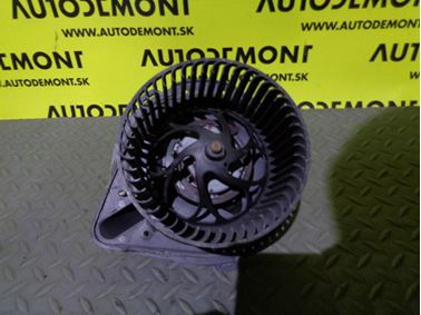 8D2820021 - Ventilátor kúrenia - Audi A4 1995 - 2001 VW Passat 1997 - 2005 Škoda Superb 2002 - 2008