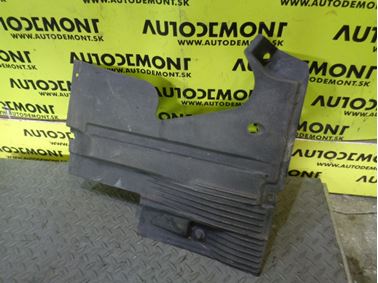 Pravý kryt podvozku 4F0825216A 4F0825216B 4F0825216F - Audi A6 C6 4F 2006 Avant Quattro 3.0 TDI 165 kW BMK HKG