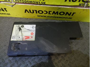 Kryt baterky 4F0915429A - Audi A6 C6 4F 2005 Sedan Quattro 3.0 TDI 165 kW BMK GZW