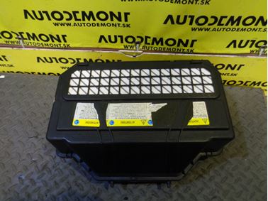 Kryt baterky 7L6915430A - Volkswagen VW Touareg 7L 2005  5.0 Tdi V10 230 kW BLE HAQ