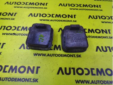 8D0121276 - Silentbloky chladiča vody - Audi A4 1995 - 2001 A6 1998 - 2005 A8 1994 - 2003 VW Passat 1997 - 2005 Škoda Superb 2002 - 2008