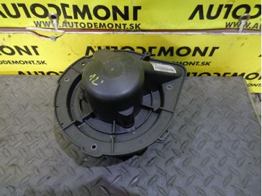 8D2820021 - Ventilátor kúrenia - Audi A4 1995 - 2001 VW Passat 1997 - 2005 Škoda Superb 2002 - 2008