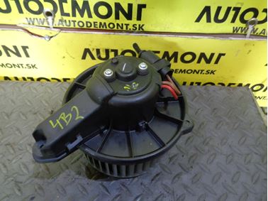 4B2820021C - Ventilátor kúrenia - Audi A6 1998 - 2005 A6 Allroad 2000 - 2005