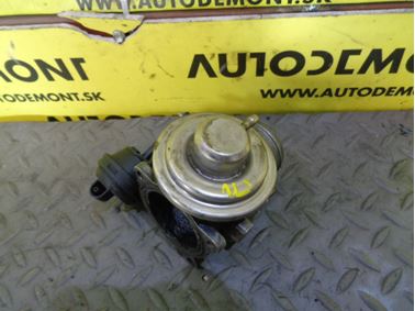 EGR ventil 038131501G - Audi A4 B5 8D 2000 Avant 1.9 Tdi 85 kW AJM DUK