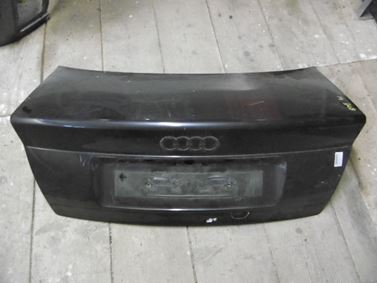 8D5 8D0 8D - Zadná kapota - Audi A4 Sedan 1995 - 1999