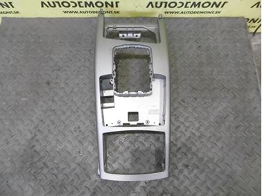 Stredový panel 4F1864261 4F1864261B - Audi A6 C6 4F 2008 Avant Quattro S - Line 3.0 Tdi 171 kW ASB KGX